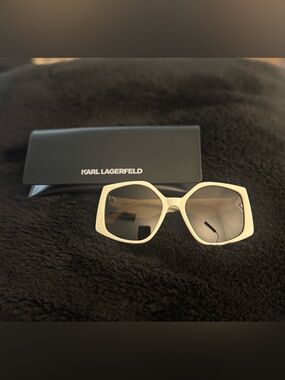 Karl Lagerfeld White Oversized Square Sunglasses with Brown Gradient Lenses